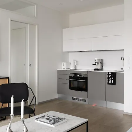 Scandinavian Minimalist Seaside Flat On Metro With Downtown View Helsinky