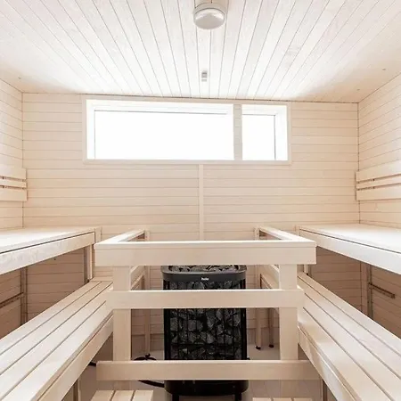 Scandinavian Minimalist Seaside Flat On Metro With Downtown View Helsinky