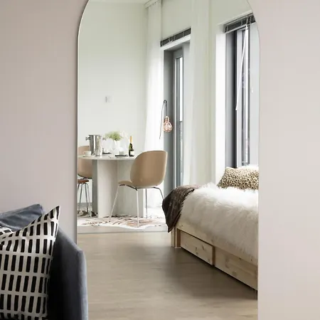 Scandinavian Minimalist Seaside Flat On Metro With Downtown View Apartment Helsinki