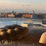 Scandinavian Minimalist Seaside Flat On Metro With Downtown View * 赫尔辛基