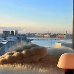 公寓 Scandinavian Minimalist Seaside Flat On Metro With Downtown View 赫尔辛基