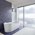 Scandinavian Minimalist Seaside Flat On Metro With Downtown View
